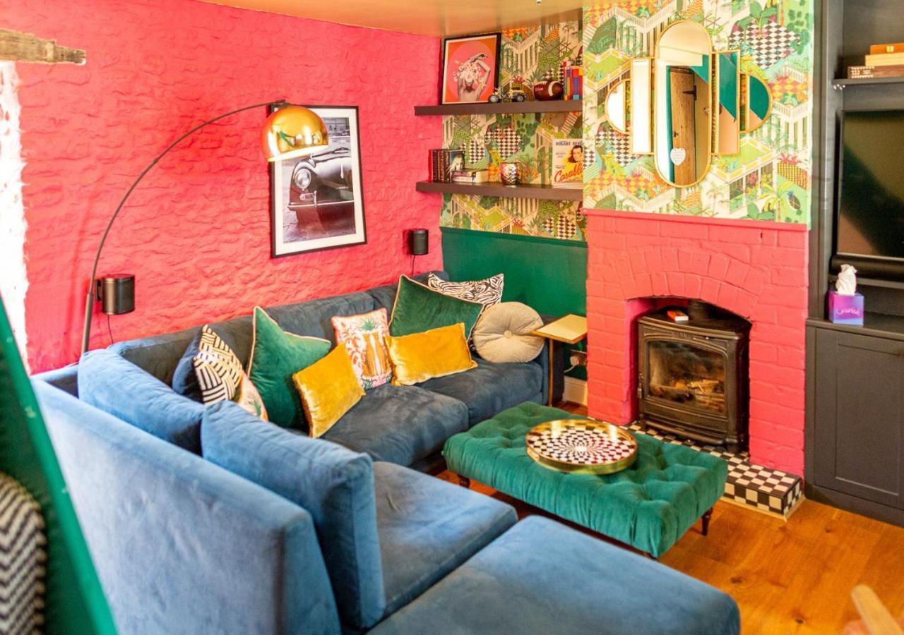 Maple Rose - 2 Bed With Garden In Minchinhampton! Villa ภายนอก รูปภาพ