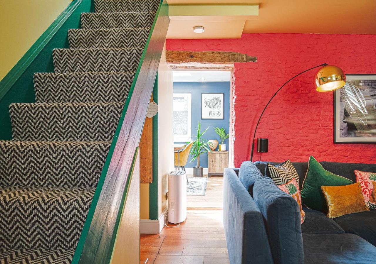 Maple Rose - 2 Bed With Garden In Minchinhampton! Villa ภายนอก รูปภาพ